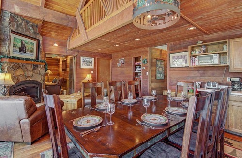 Warrior's Mark House | Summit View Chalet Townhouse