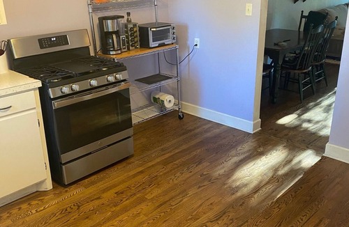 Lincoln Park House | Sunny Denver Park Home Minutes from Downtown!