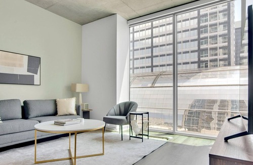 Uptown Apartment | Sunny Upper Downtown 2BR w/ Gym & Pool near 16th St Mall, by Blueground