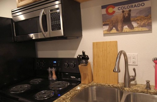 Sunnyside Apartment | Sunnyside Up - Hottub! - Great Location! - Low Cleaning Fees!