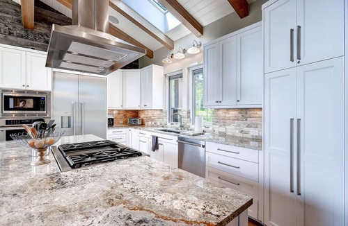 Christie Heights House | Sunrise Ski Haus 4 Bedroom Home by RedAwning