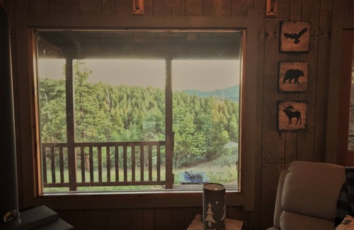 Florissant Cabin | Sunset Pines Cabin - breathtaking views w/hot tub