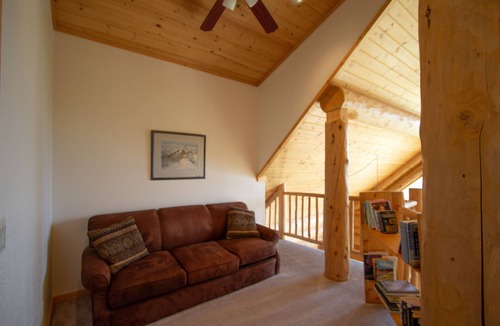 Innsbruck Val Moritz House | Sunset Vista - Hot Tub w/Endless Mountain Viewsn