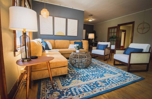 Greeley Apartment | Sunshine & Sky Loft