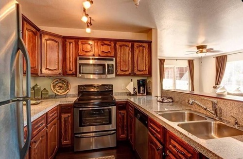 The Highlands Condo | Swan's Nest - Hike & Bike Breckenridge