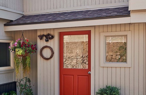 Basalt House | Sweet + Simple Mountaintop