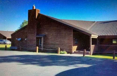 Pagosa Springs Villa | TALISMAN AMAZING VIEWS Walk to Uptown Sleeps 4