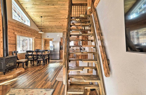 Pagosa Springs Cottage | Tasteful Log Cabin Retreat on Lake Pagosa!