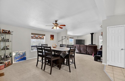 Tehachapi House | Tehachapi 12-Guest Group Escape home
