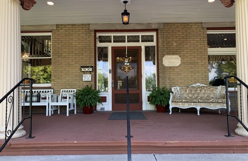 Pueblo Apartment | The Abriendo Inn - Holly suite