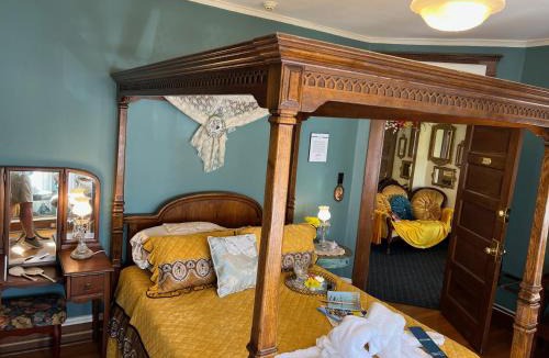 Pueblo Hotel | The Abriendo Inn