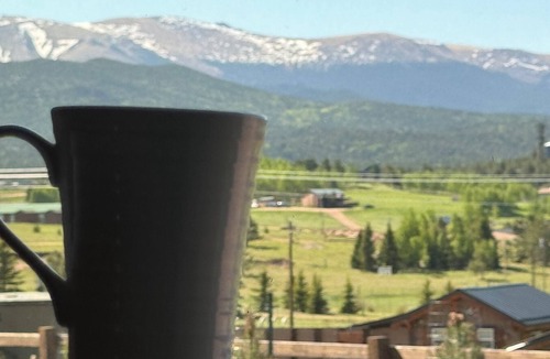 Divide Apartment | The Aspen Suite - Private Fire Pit, Forest & Mountain View