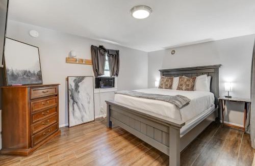 Colorado Springs Apartment | The Barracks Forest Escape Dog Friendly BBQ