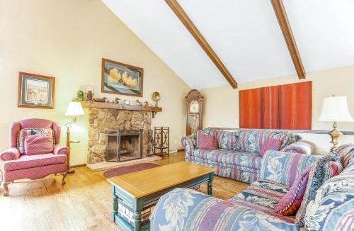 Carriage Hills House | The Blue Raven