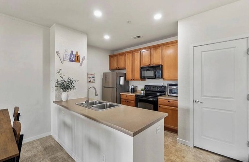 Northeast Park Hill Condo | The Central Hub