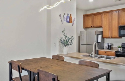 Northeast Park Hill Condo | The Central Hub