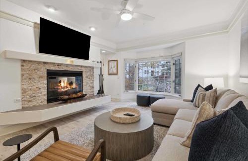 Beaver Creek Apartment | The Charter at Beaver Creek C250