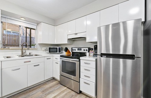 Old Town Condo | The Coral Suite | Stylish Stay in Old Town FoCo