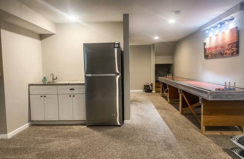 Colorado Springs House | THE FAMILY FOREST · ★3 Acres Of Forest★Lighted Yard★Chef Kitchen★