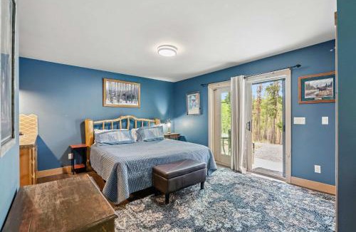 Winterwood House | The Flurry Lodge