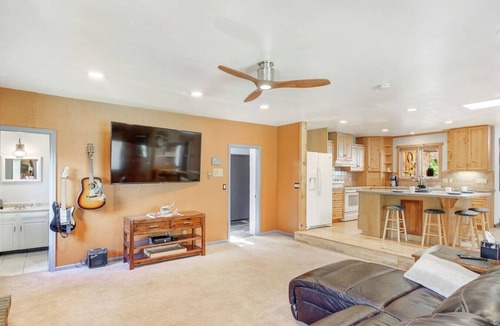 Morrison House | The Four Pines I Near Red Rocks & Trails
