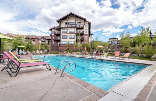 Silvercreek Condo | The Granby Mountain Getaway at Base Camp One - Where Adventure Meets Relaxation