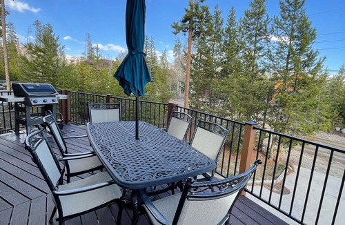 Grand Lake Cabin | 'The Grand Retreat' Exquisite Family Cabin