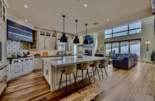 Copper Mountain House | The Grand Timbers - Luxury Ski-in/Ski-out Home with Mountain Views