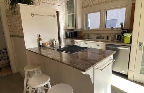 Grand Junction House | The Green Jewel - 30 day+Stays Only - Walking Distance to Downtown
