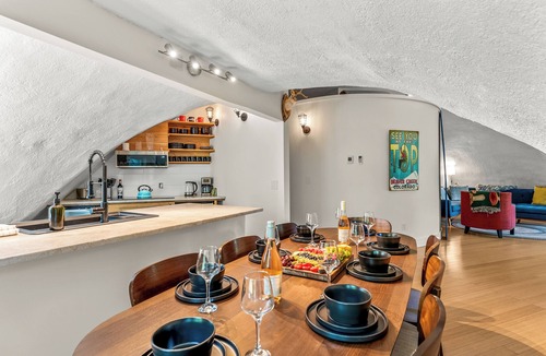 Intermountain Condo | The ICONIC Vail Home with FREE SKIER Parking at Vail.