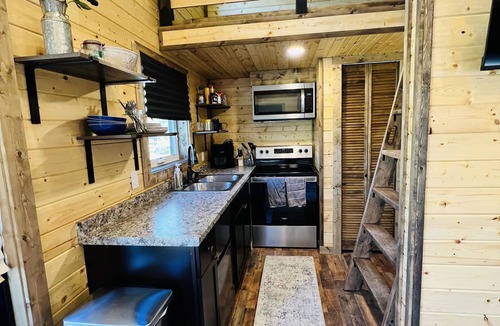 Westcliffe Cabin | "The Matador" Westcliffe Outpost Cabin