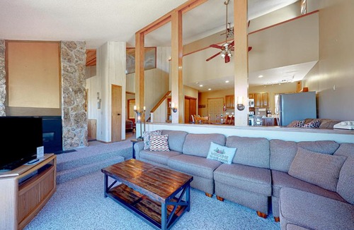 Silvercreek Apartment | The Mountainside - Unit B47