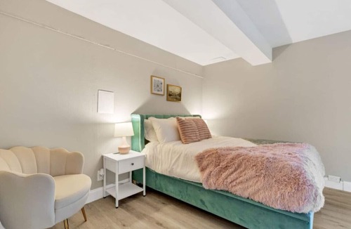 Wheat Ridge House | The Paris Paradise I Wheat Ridge I W. Denver