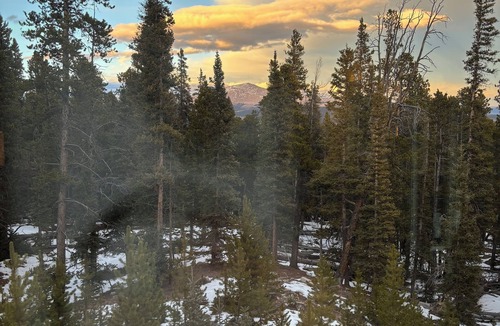 Valley of the Sun House | The Perfect Getaway Cabin- Mt. Views- Wood Stove