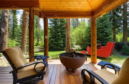 Grand Lake House | The River House home
