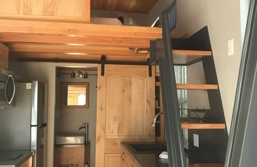 Lyons Resort | The Salida – Explore the Rockies from This Cozy Riverside Tiny House
