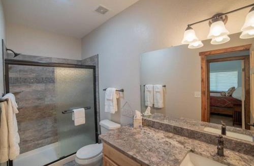 Grand Lake House | The Stone Hill House, Grand Lake, Colorado IN TOWN with Lake View