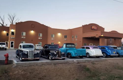 Alamosa Hotel | The Sunset Inn