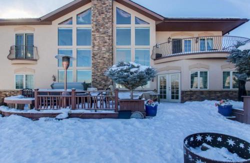Gypsum House | The Timberwolf on Cotton Ranch