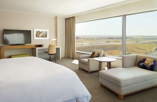 Dupont Hotel | The Westin Denver International Airport