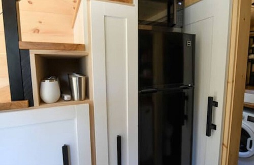Drake Cabin | The Woolly Bugger Inn