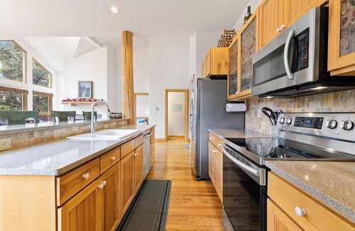 Frisco House | This home has 5 bedrooms and the ability to sleep 14! Plenty of space for everyone!