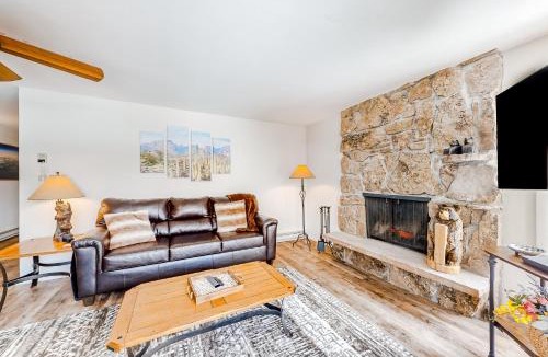 Vail Apartment | Timber Falls Hideaway