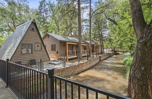 Colorado Springs Cabin | Timber Lodge Cabin #10