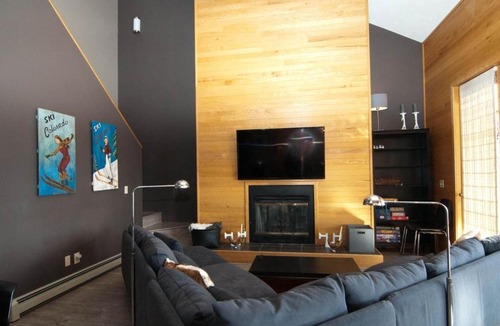 Wildernest House | Timber Ridge #428 by Book by Owner
