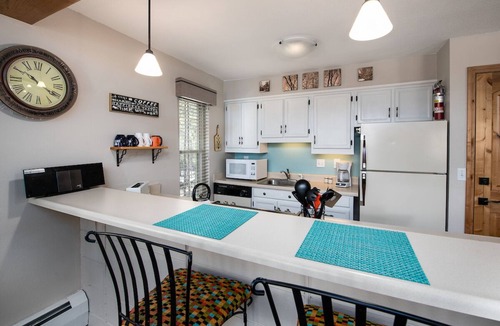 Peak 9 Condo | Timbernest Blue Spruce Condo: Sweet Breck Location