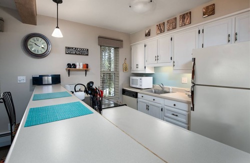 Peak 9 Condo | Timbernest Blue Spruce Condo: Sweet Breck Location