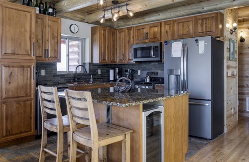 Winter Park Highlands House | Top of the Mountain Log Home with BREATHTAKING VIEWS near Winter Park, Granby