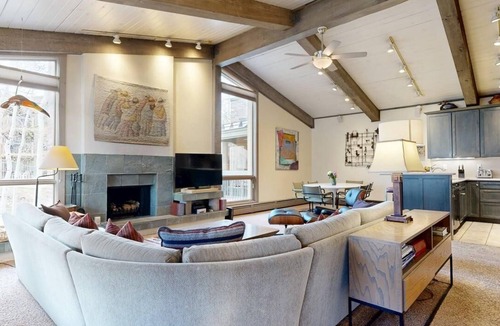 Snowmass Village Condo | Top of the Village - Leaf 503
