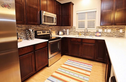 Old Town North House | Townhome In Hip Neighborhood Near Old Town